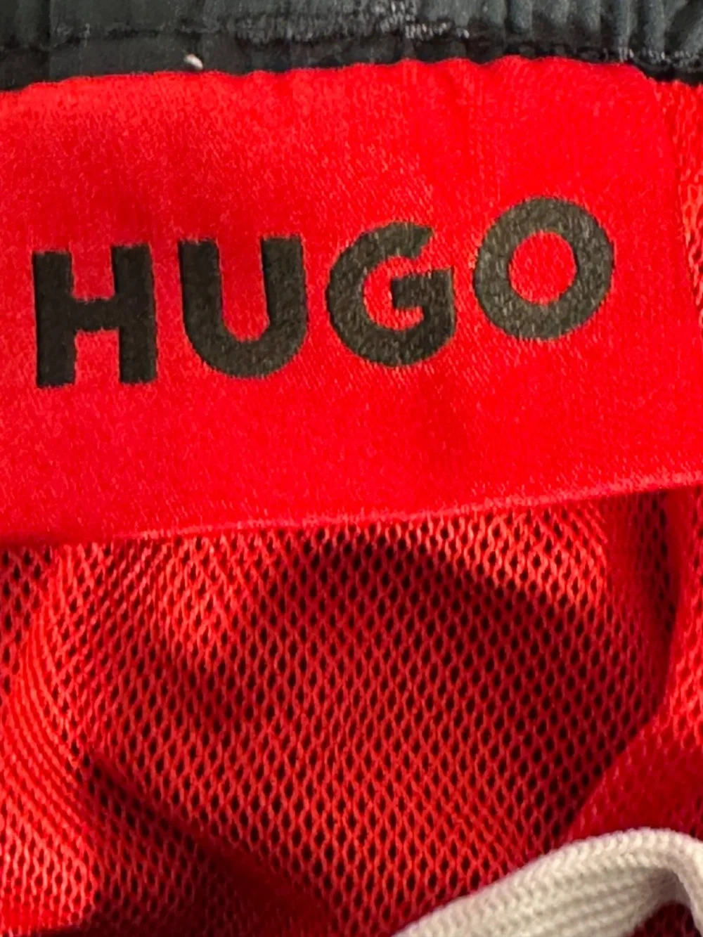HUGO navy swim